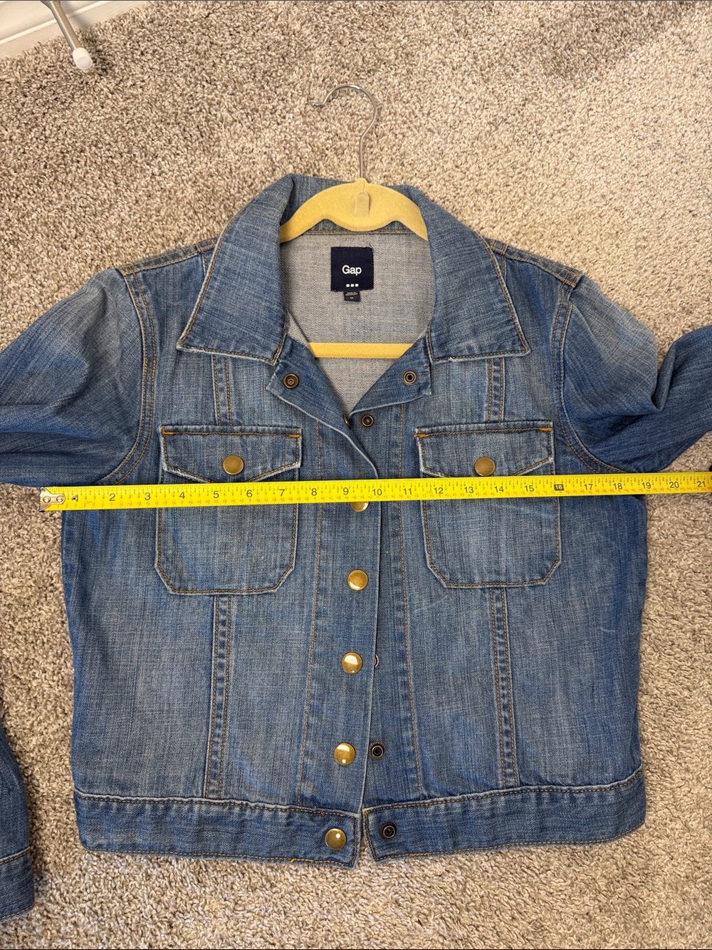 Gap denim medium wash jacket - Picture 6 of 6